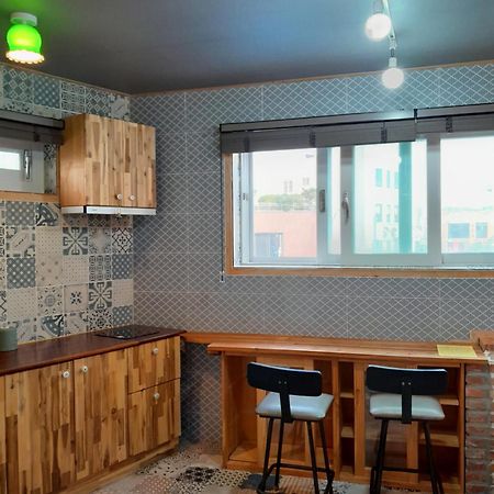 Deluna House موكبو المظهر الخارجي الصورة