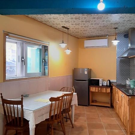 Deluna House موكبو المظهر الخارجي الصورة