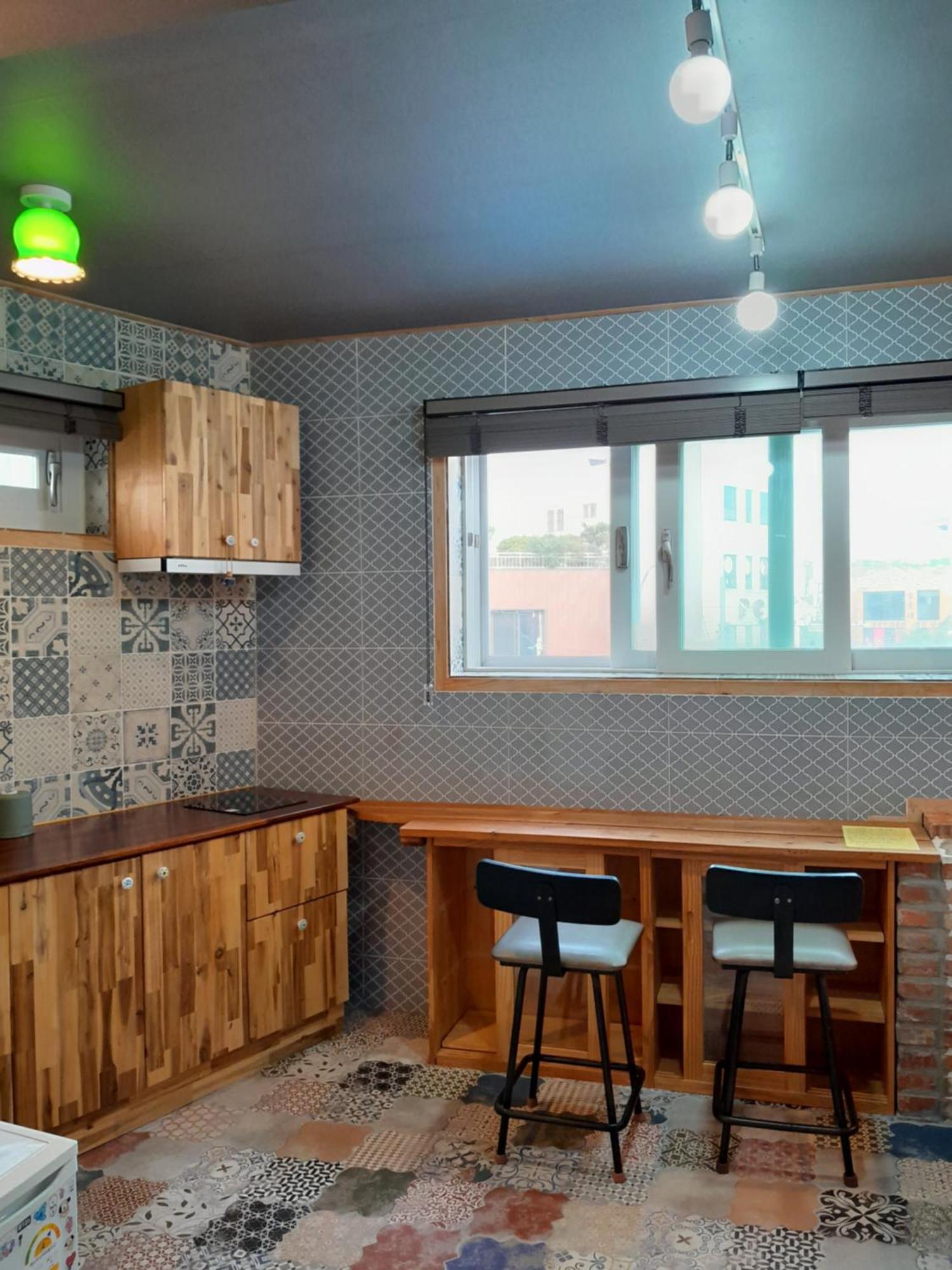 Deluna House موكبو المظهر الخارجي الصورة