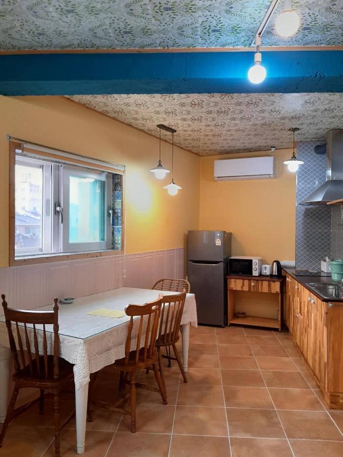 Deluna House موكبو المظهر الخارجي الصورة